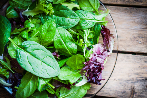 7 alimentos que ajudam a manter os olhos saudáveis